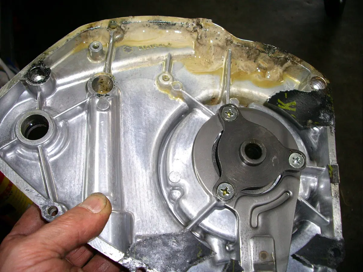 Restaurando, puntata 23, Suzuki GT 750 1972 (70)