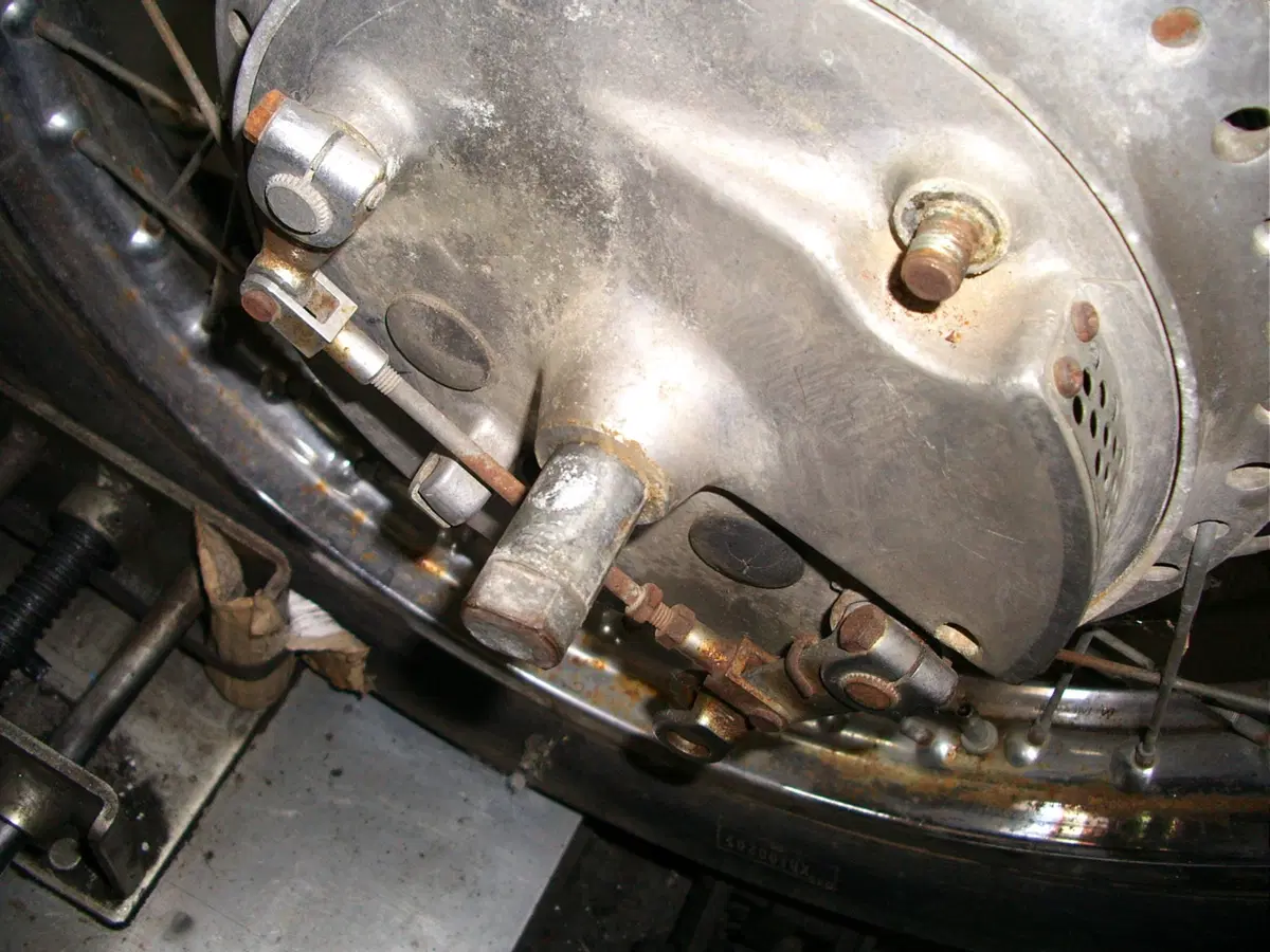 Restaurando, puntata 23, Suzuki GT 750 1972 (104)