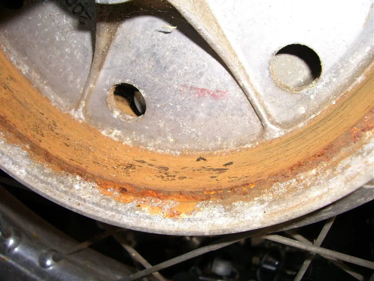 Restaurando, puntata 23, Suzuki GT 750 1972 (108)