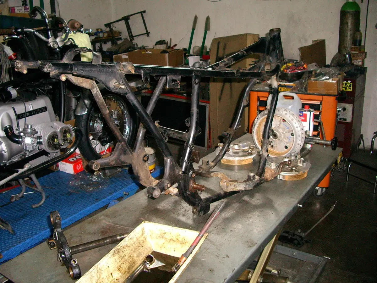Restaurando, puntata 23, Suzuki GT 750 1972 (116)