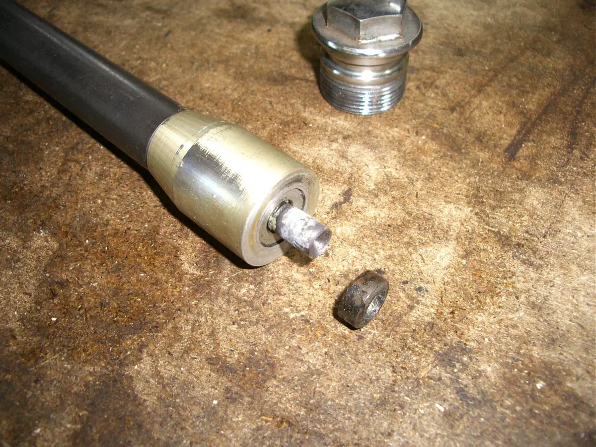 Restaurando, puntata 23, Suzuki GT 750 1972 (119)
