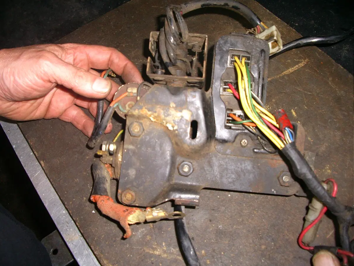Restaurando, puntata 23, Suzuki GT 750 1972 (133)