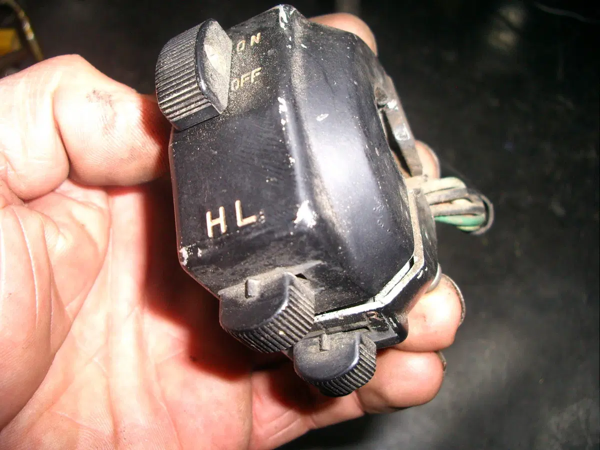 Restaurando, puntata 23, Suzuki GT 750 1972 (134)