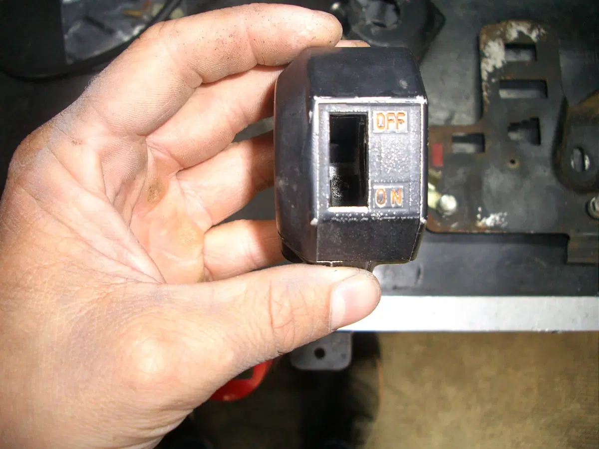 Restaurando, puntata 23, Suzuki GT 750 1972 (141)