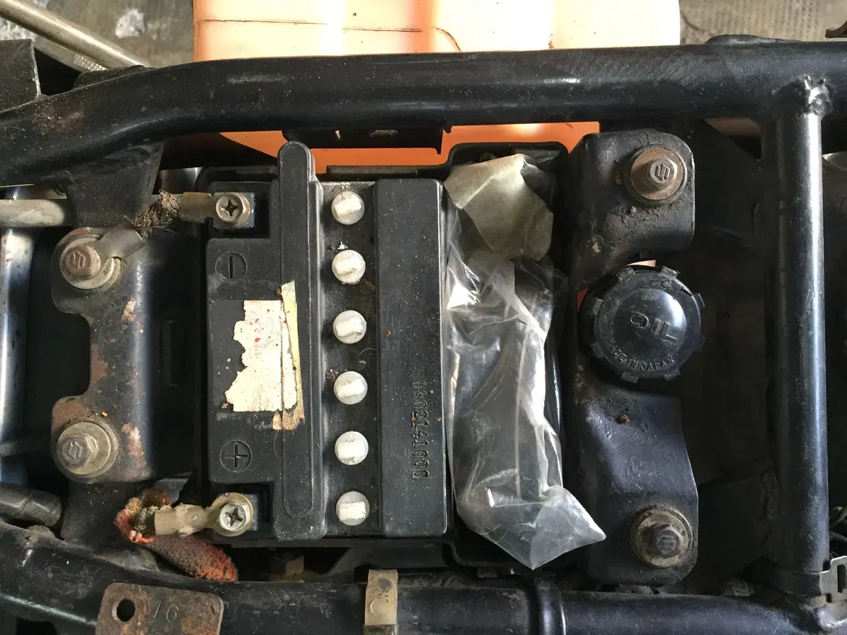 Restaurando, puntata 23, Suzuki GT 750 1972 (187)