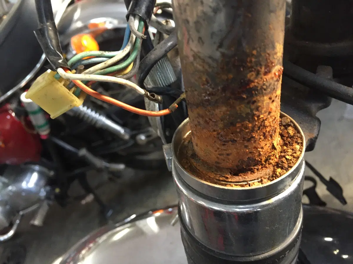 Restaurando, puntata 23, Suzuki GT 750 1972 (194)