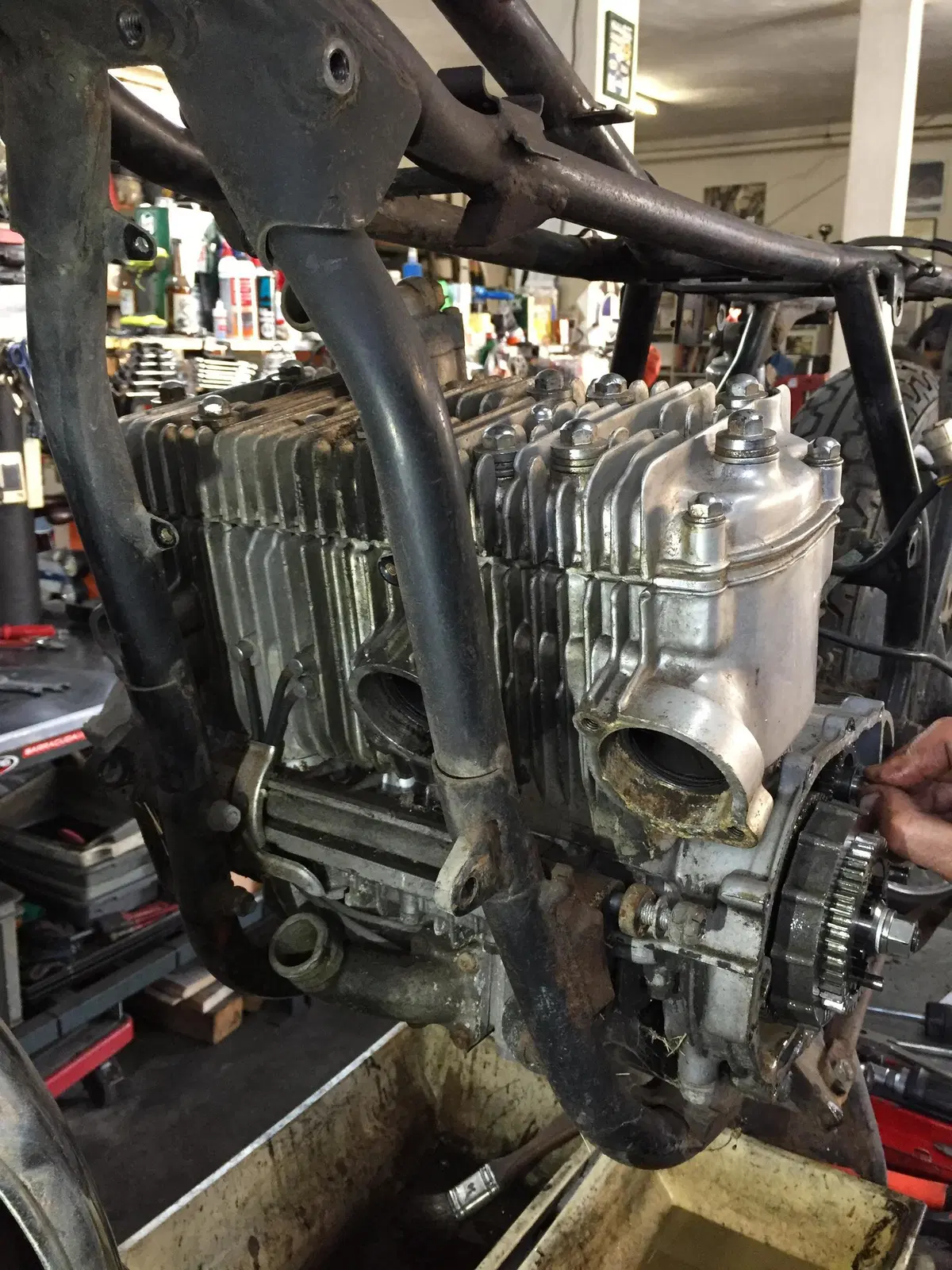 Restaurando, puntata 23, Suzuki GT 750 1972 (13)