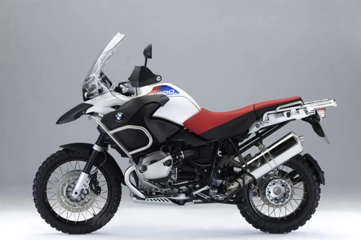 BMW GS “30th Anniversary Edition”  (9)