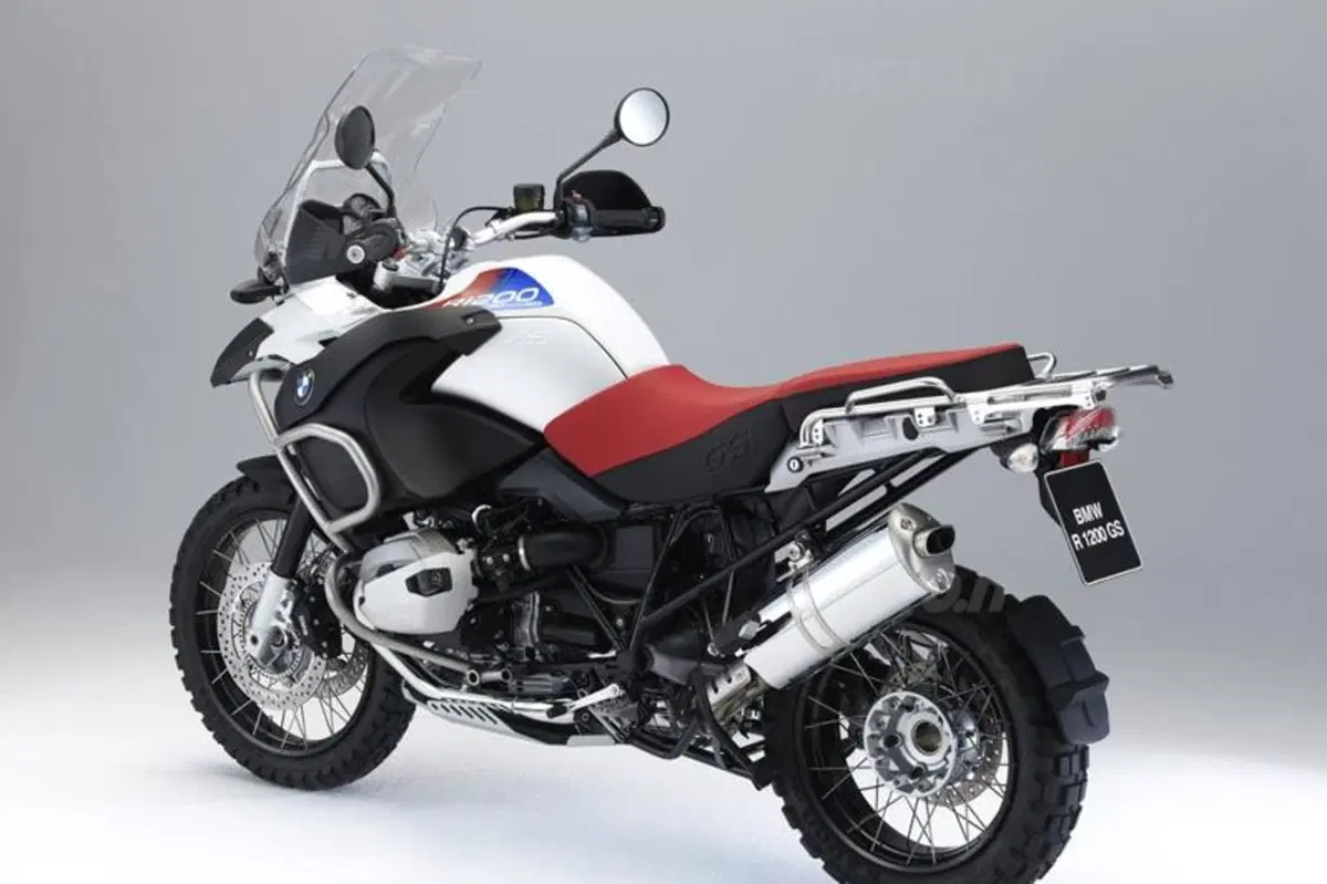 BMW GS “30th Anniversary Edition”  (12)