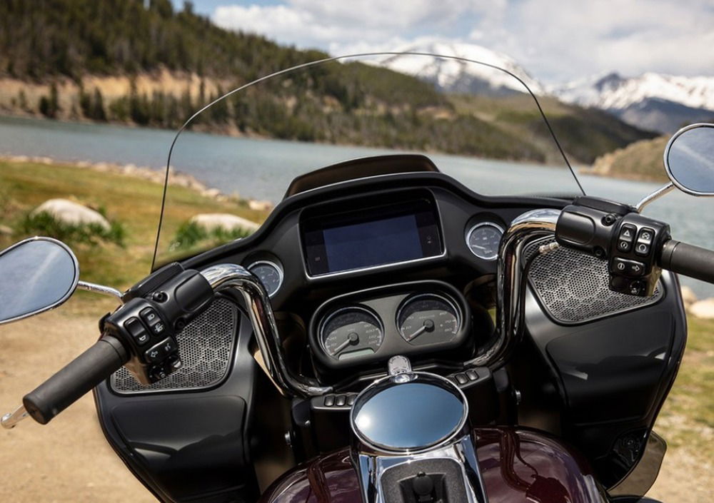 Harley-Davidson 114 Road Glide Ultra (2019) - FLTRXU (2)