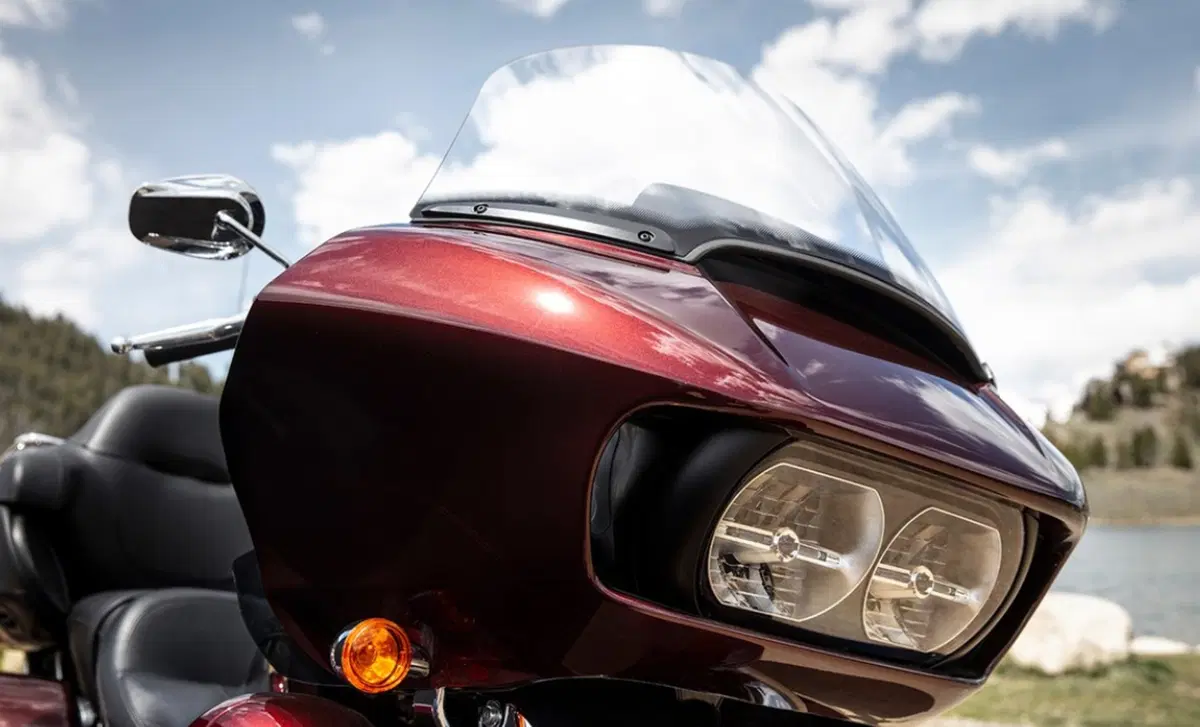 Harley-Davidson Touring 114 Road Glide Ultra (2019) - FLTRXU (5)