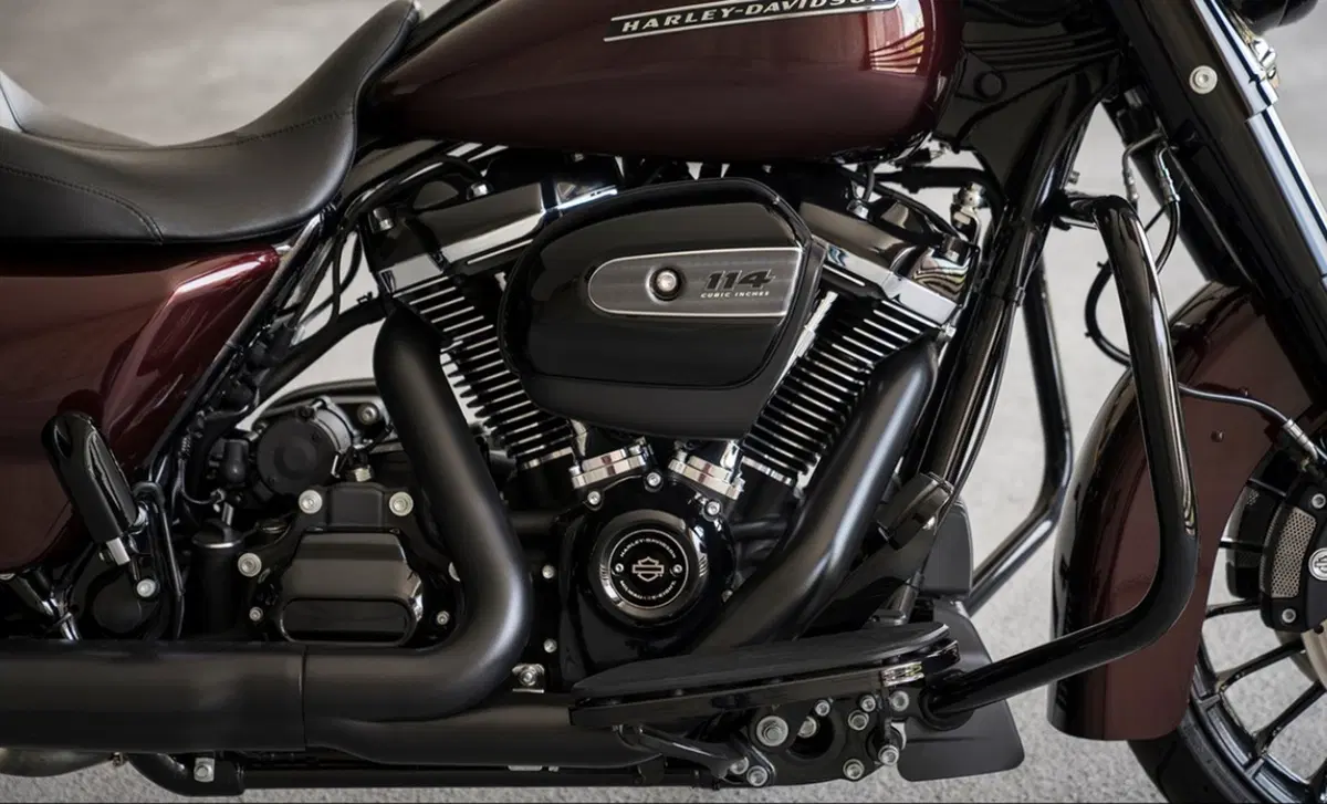 Harley-Davidson Touring 114 Road King Special (2019 - 20) - FLHR (2)