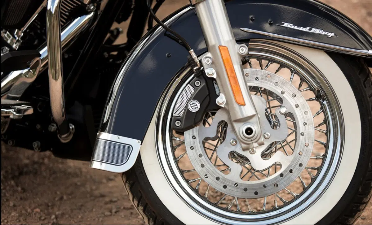 Harley-Davidson Touring 107 Road King Classic (2019 - 20) - FLHRC (15)