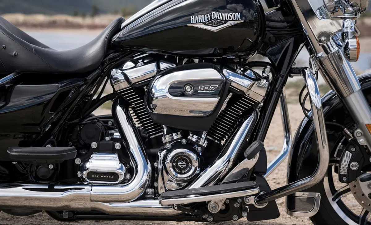 Harley-Davidson Touring 107 Road King (2017) - FLHR (9)
