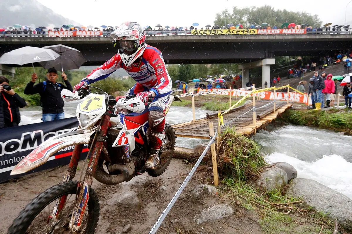 Mondiale EnduroGP-18. Holcombe (Beta) domina il GP d'Italia (11)