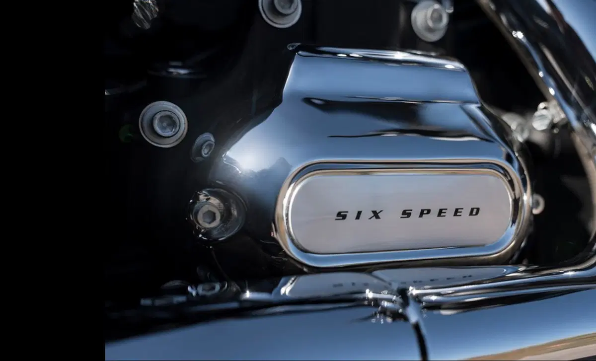 Harley-Davidson Trike 114 Tri Glide Ultra (2019 - 20) - FLHTCUTG (5)