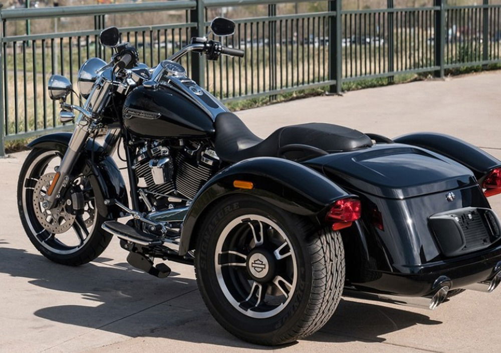 Harley-Davidson 114 Freewheeler (2019 - 20) - FLRT (2)