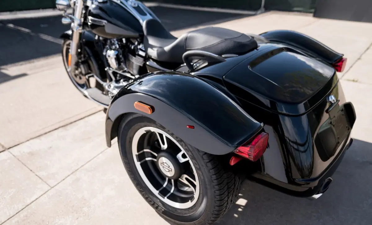 Harley-Davidson Trike 114 Freewheeler (2019 - 20) - FLRT (3)