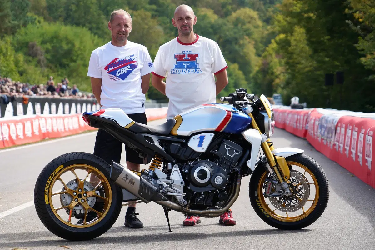 Mick Doohan a Glemseck con una Honda CB1000R (30)