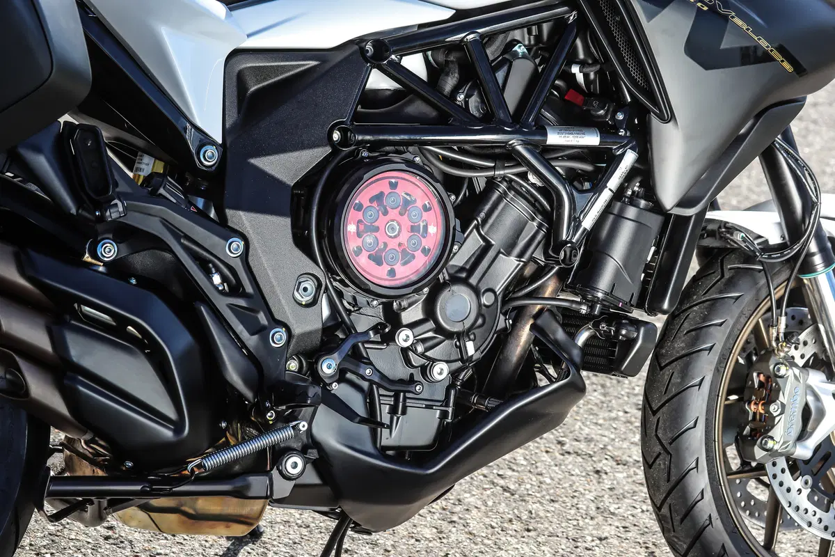 MV Agusta Turismo Veloce Lusso SCS (5)