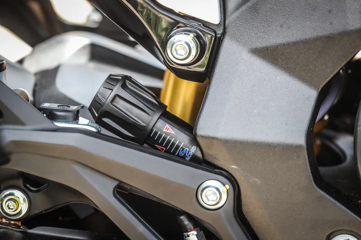 MV Agusta Turismo Veloce Lusso SCS (6)