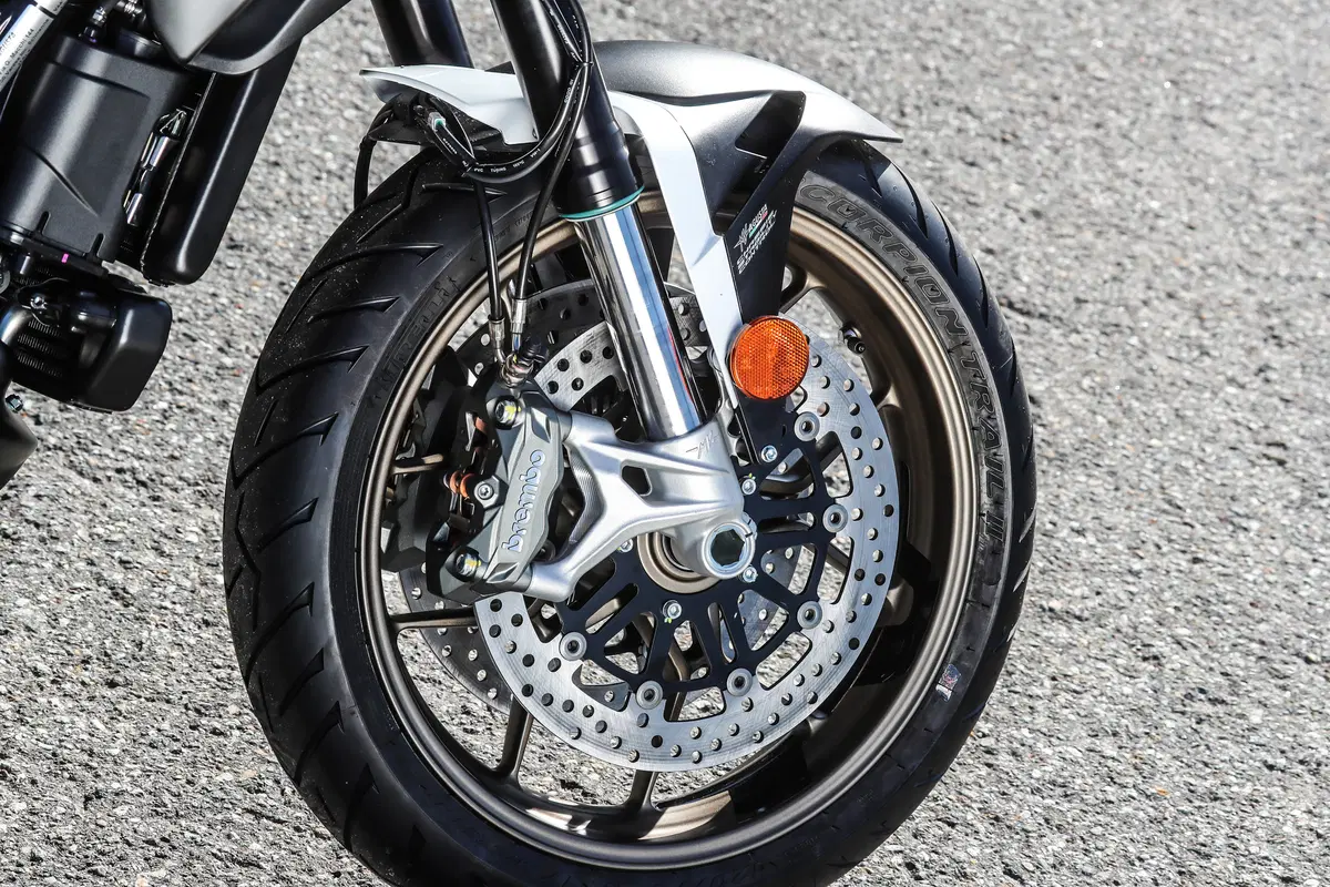 MV Agusta Turismo Veloce Lusso SCS (7)