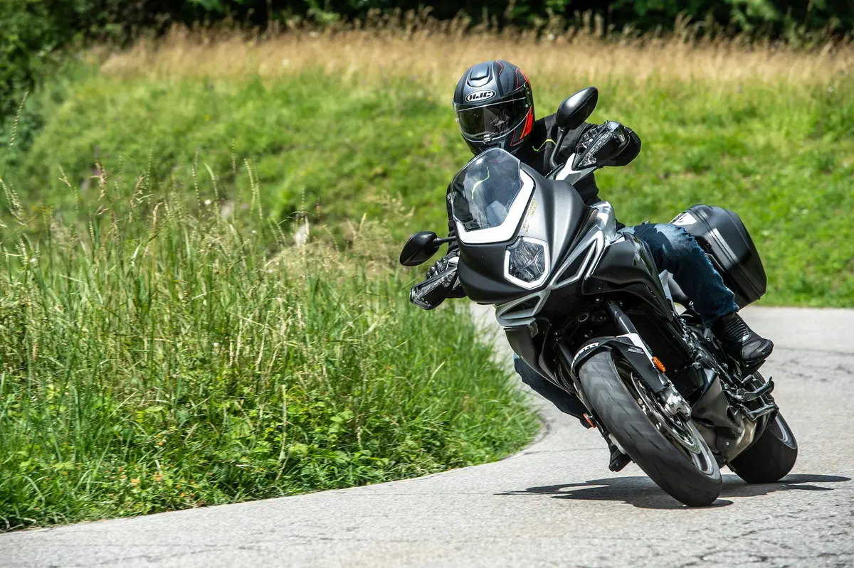 MV Agusta Turismo Veloce Lusso SCS (4)