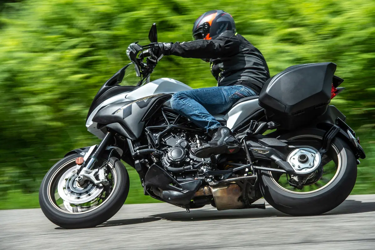 MV Agusta Turismo Veloce Lusso SCS (9)