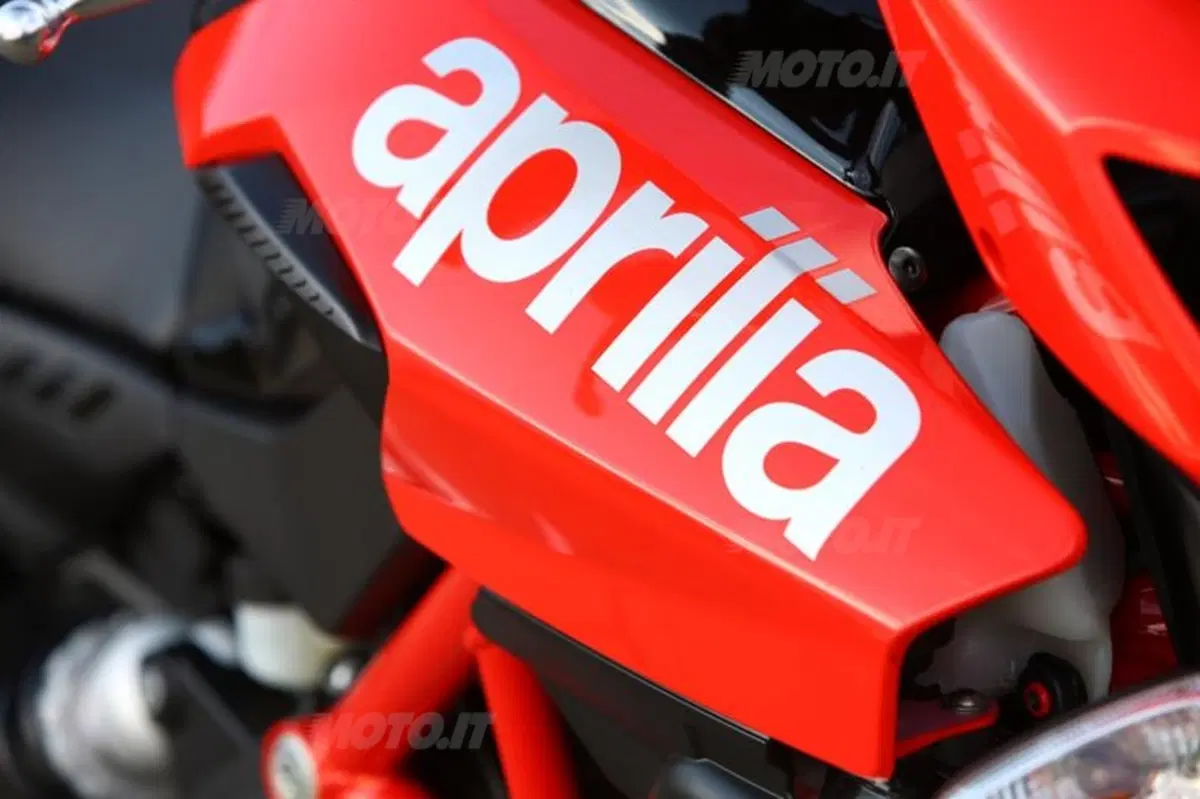 Aprilia Shiver 750  (19)
