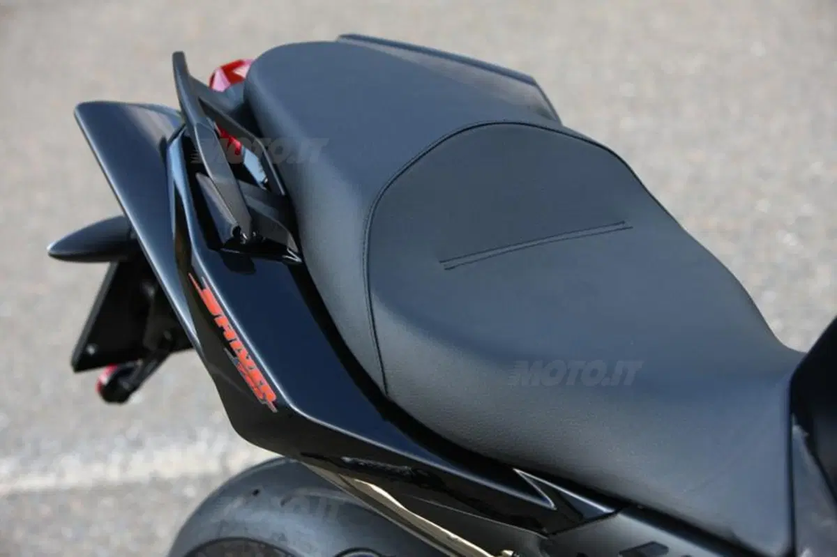 Aprilia Shiver 750  (22)