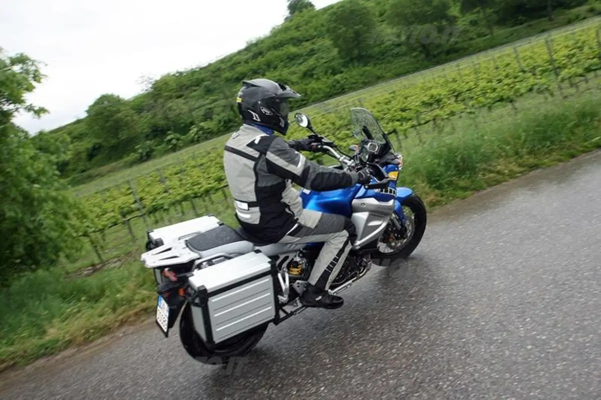 Yamaha XT1200Z Super Ténéré (12)
