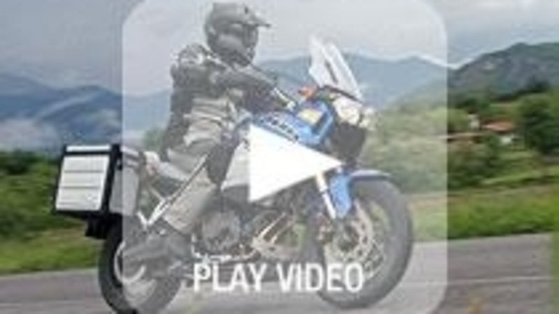 Nico Cereghini presenta in video la Yamaha Super T&eacute;n&eacute;r&eacute; 