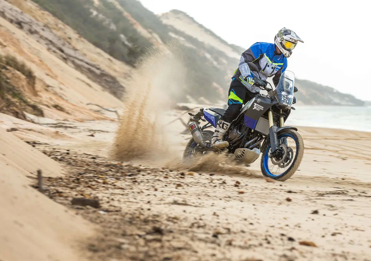 Yamaha T&eacute;n&eacute;r&eacute; 700 all'HardAlpiTour con Botturi
