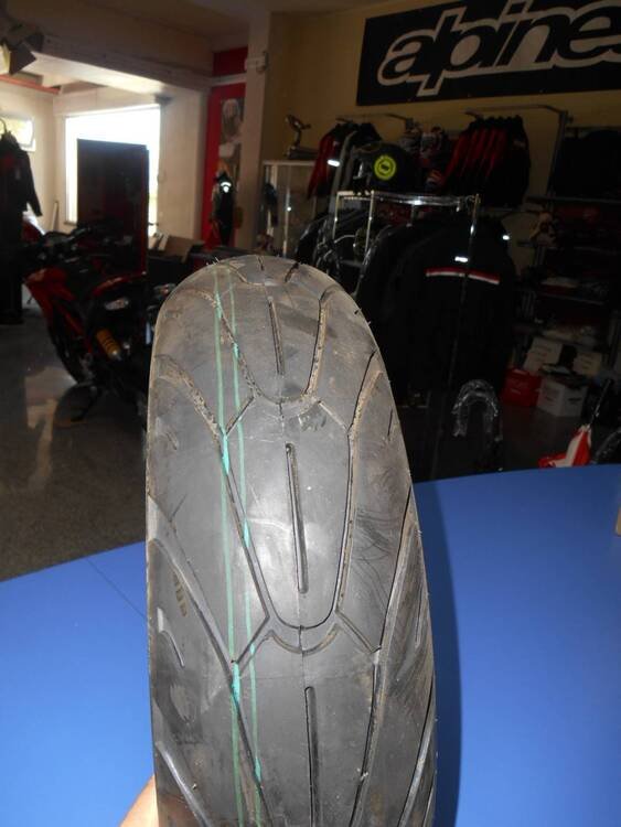 GOMME SCOOTER Vee Rubber (2)