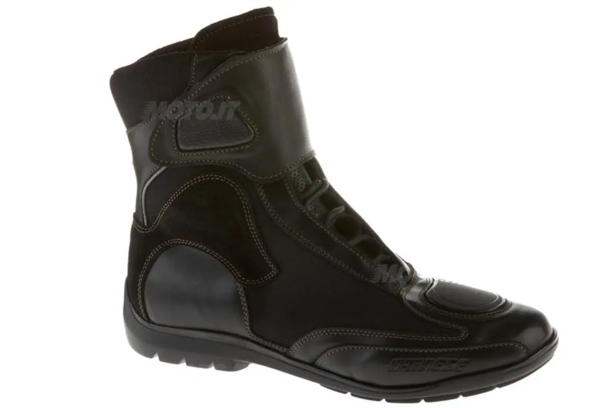 Dainese, Estate 2010 (5)