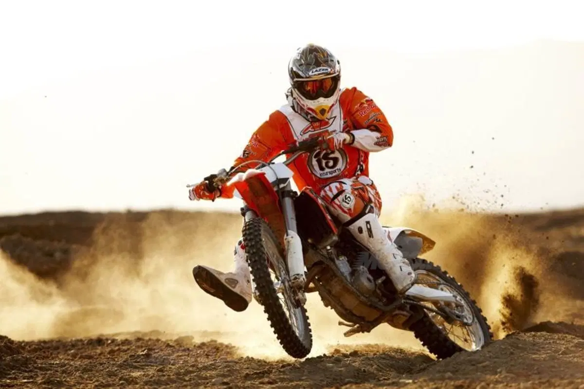 KTM presenta la gamma offroad 2011 (39)