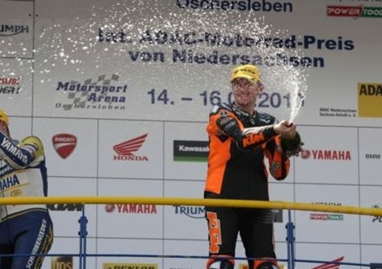 Prima vittoria della KTM RC8 R nel campionato tedesco di Superbike 