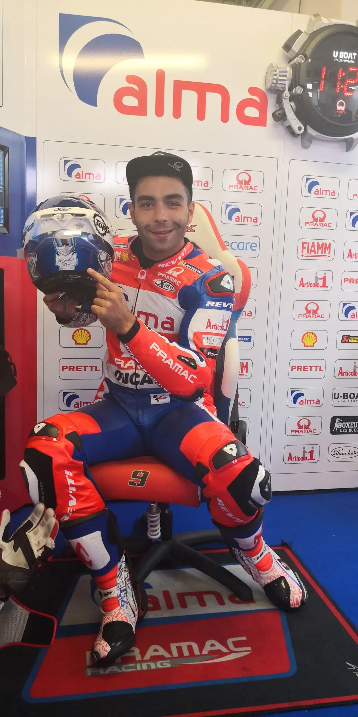 Danilo Petrucci e il casco X-Lite Top Gear  (11)