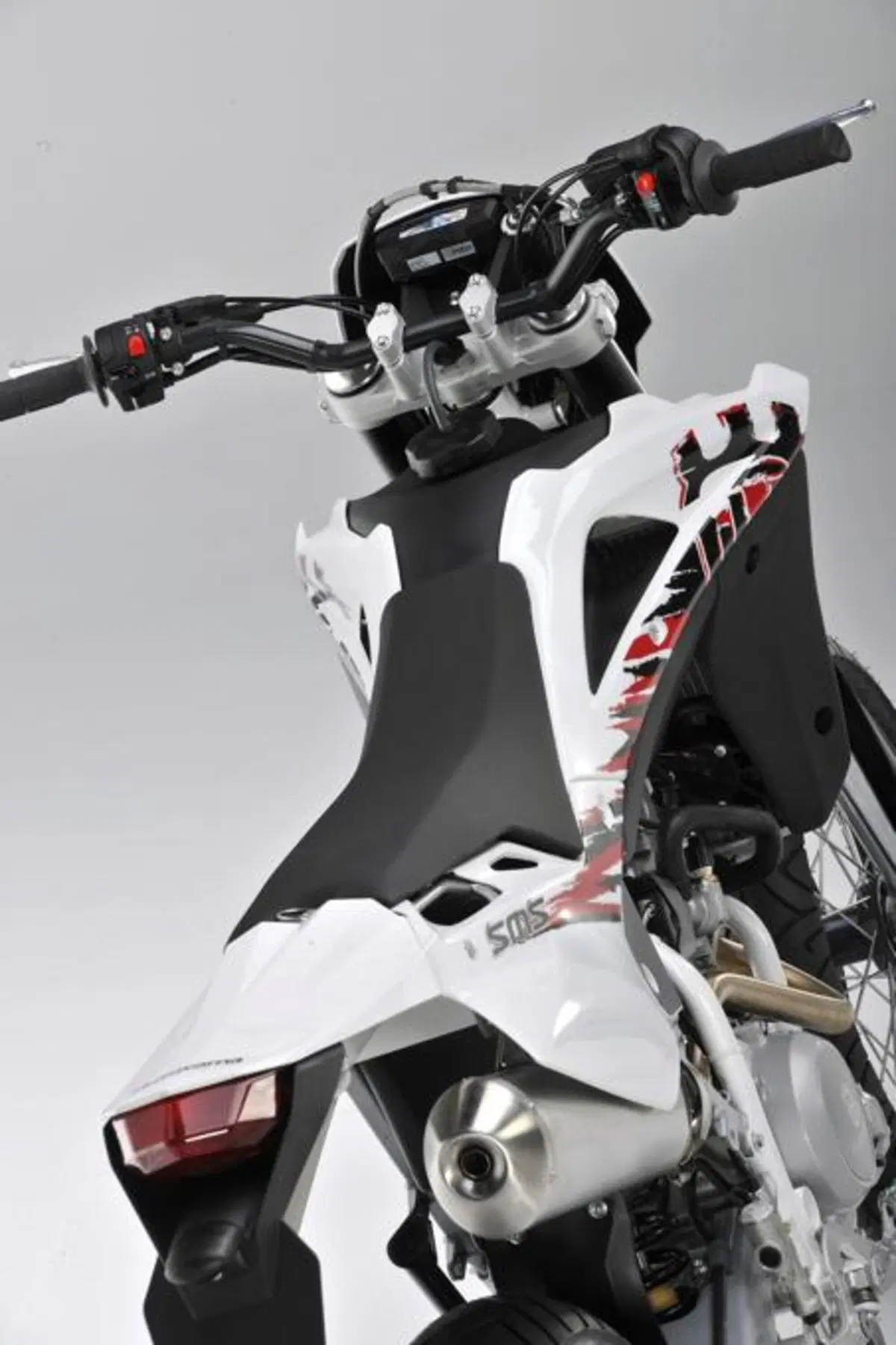 Le nuove Husqvarna 125 quattro tempi TE 125 ed SMS4 (10)