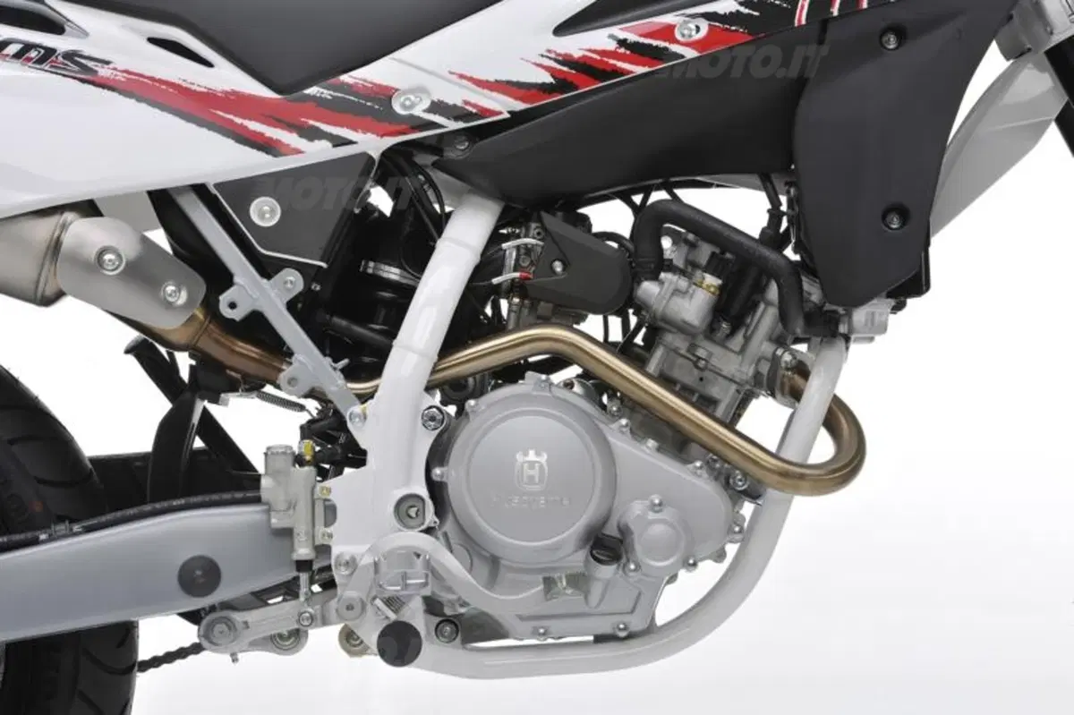 Le nuove Husqvarna 125 quattro tempi TE 125 ed SMS4 (23)