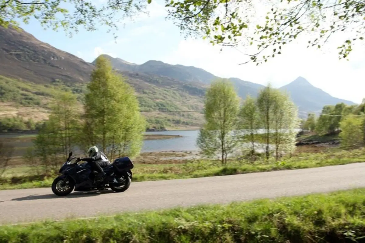 Triumph Sprint GT 1050  (19)