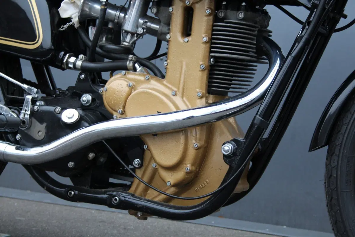 AJS 7R, in vendita le moto che hanno conquistato tre titoli di fila all’Isola di Man (14)