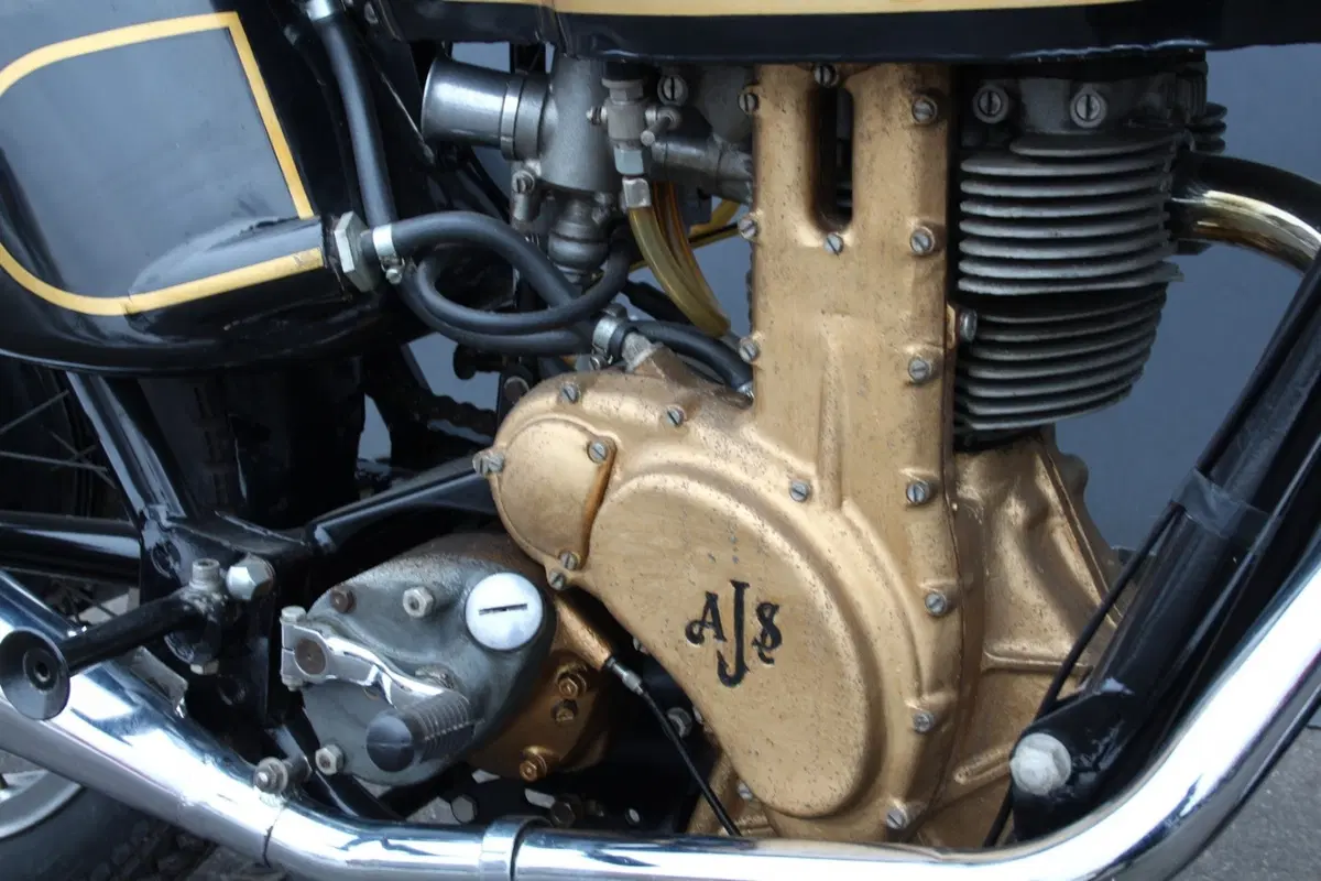 AJS 7R, in vendita le moto che hanno conquistato tre titoli di fila all’Isola di Man (19)