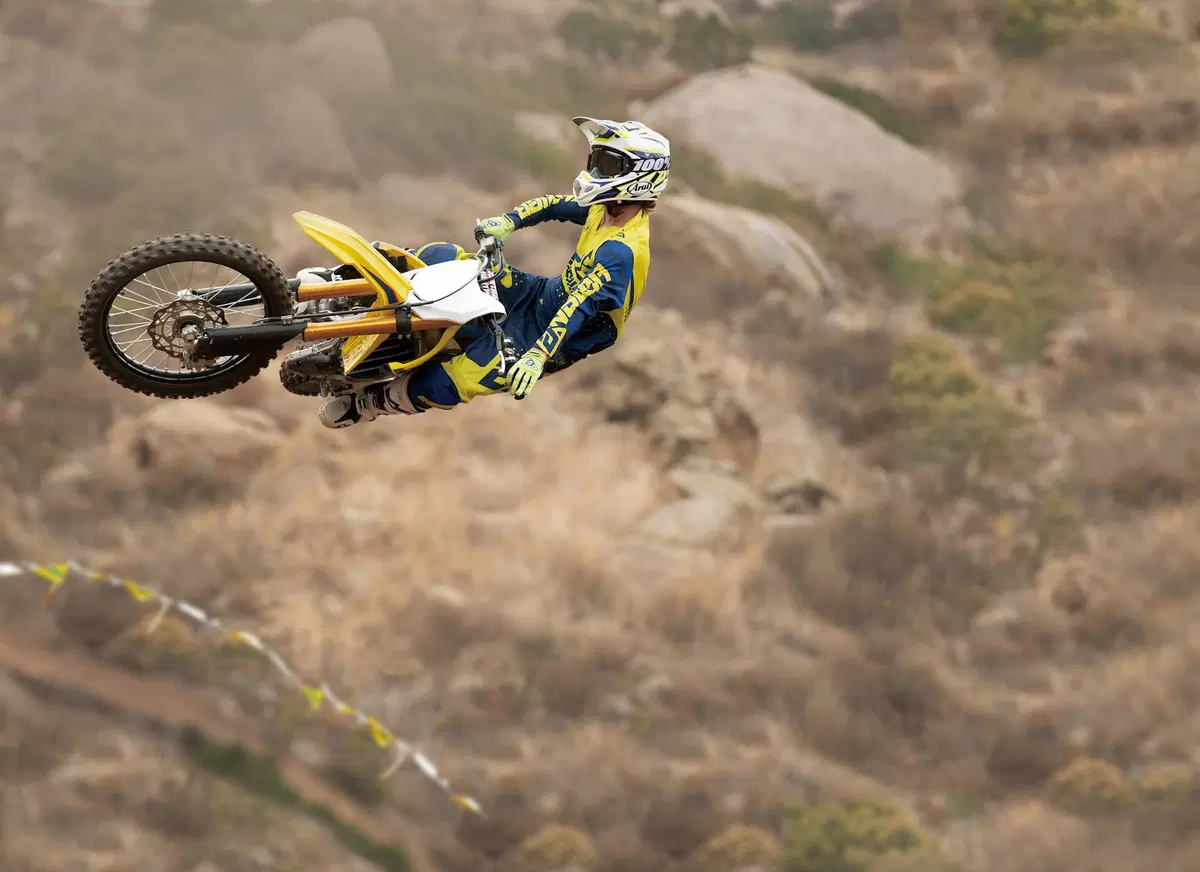 Suzuki RM-Z 250 2019: nuovo telaio, e non solo (4)