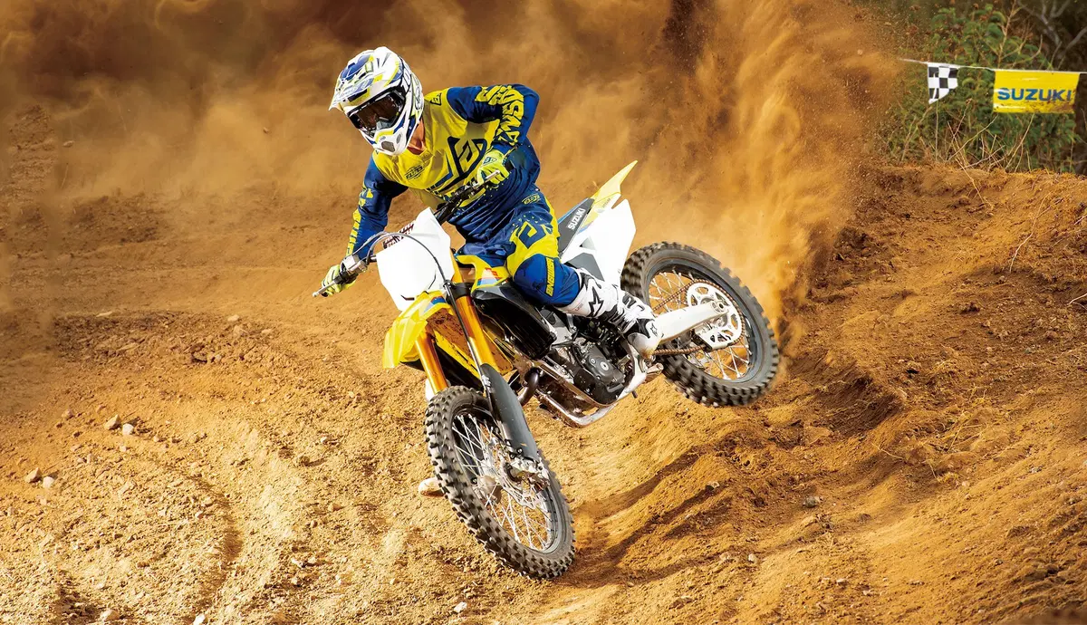 Suzuki RM-Z 250 2019: nuovo telaio, e non solo (10)