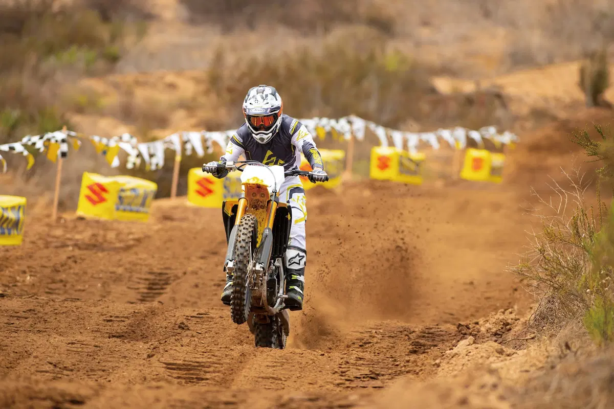 Suzuki RM-Z 250 2019: nuovo telaio, e non solo (16)