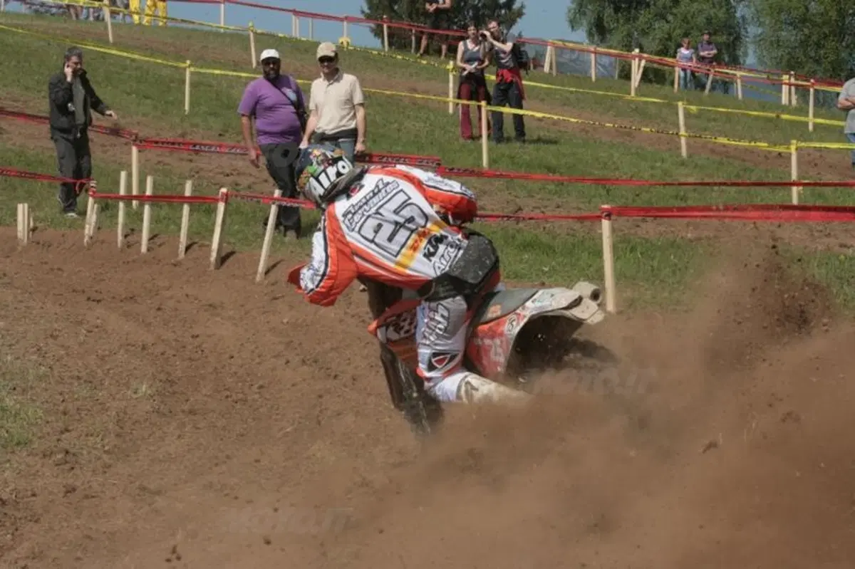 Mondiale di Enduro. Le Valli Bergamasche portano in trionfo Meo e Ahola (11)