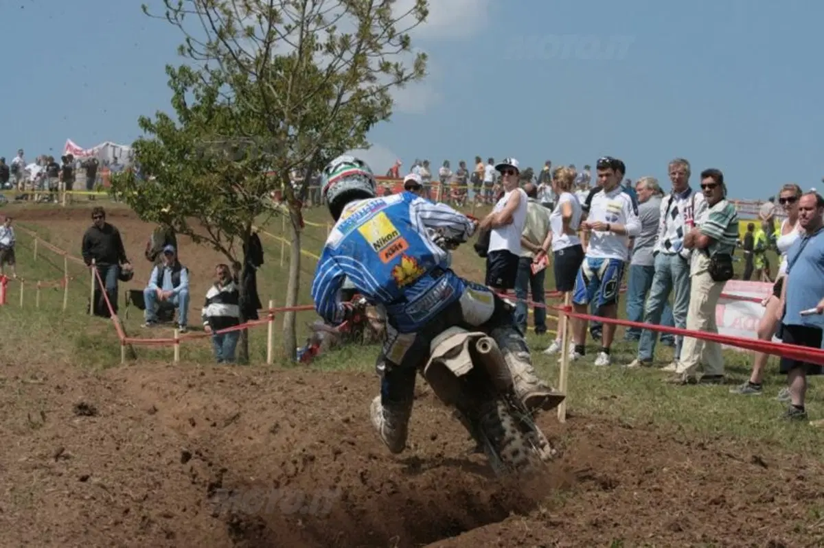 Mondiale di Enduro. Le Valli Bergamasche portano in trionfo Meo e Ahola (12)