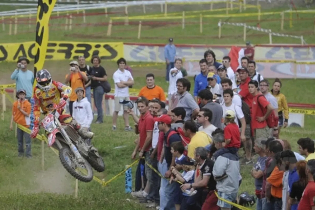 Mondiale di Enduro. Le Valli Bergamasche portano in trionfo Meo e Ahola (32)