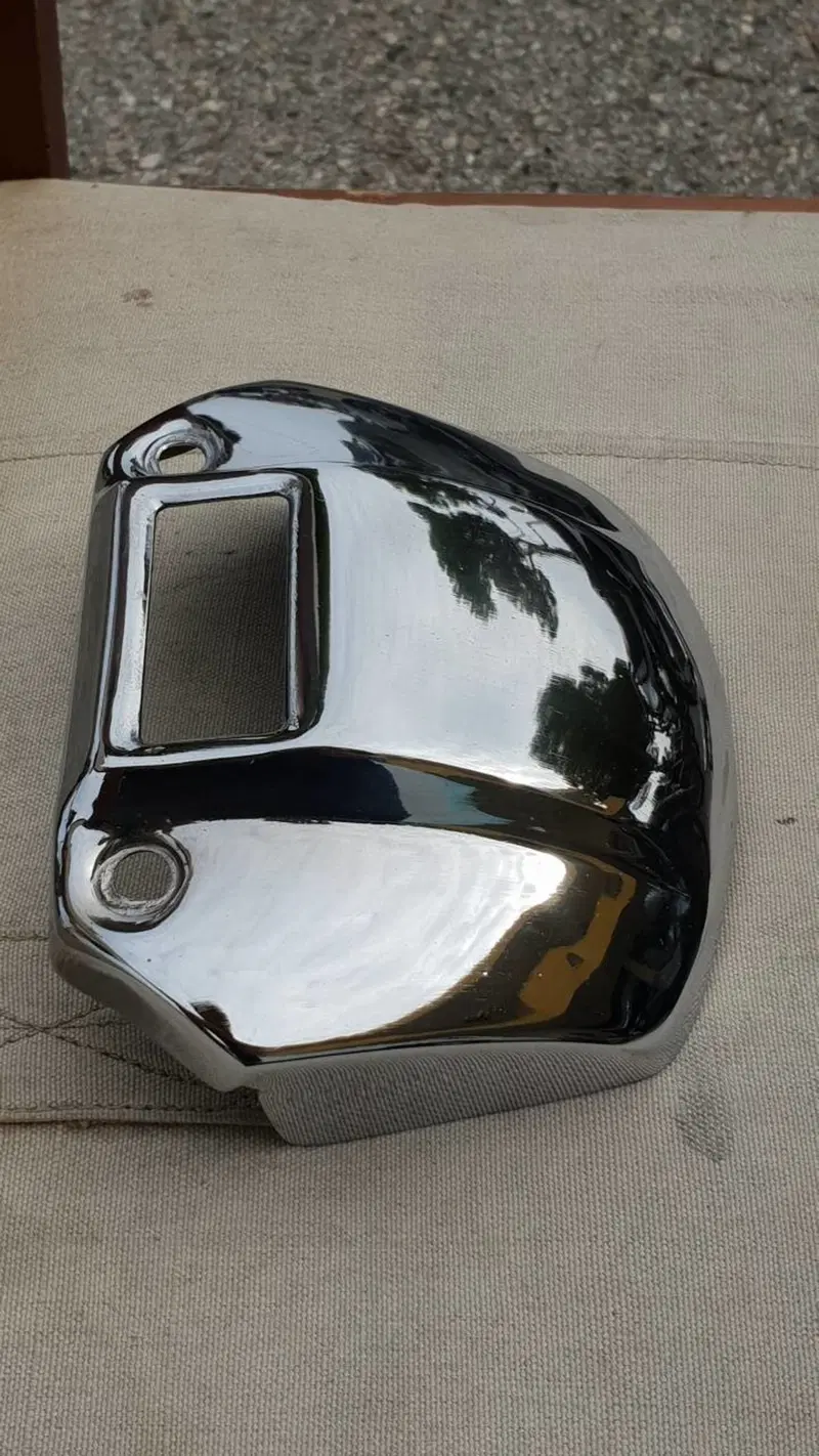 Coperchio cromato faro Harley-Davidson (2)